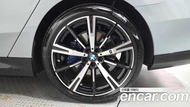 BMW 5-Series 2026 — photo 7