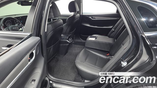 Hyundai Grandeur 2022 — photo 18