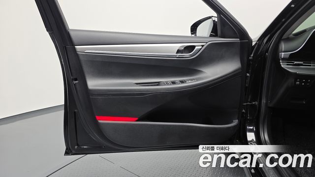 Hyundai Grandeur 2022 — photo 14