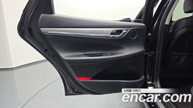 Hyundai Grandeur 2022 — photo 15