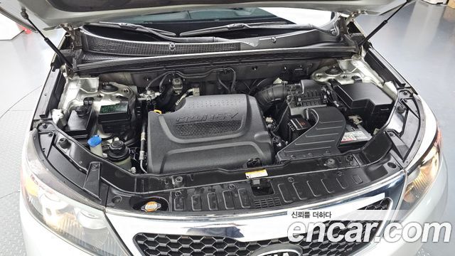 Kia Sorento 2010 — photo 6