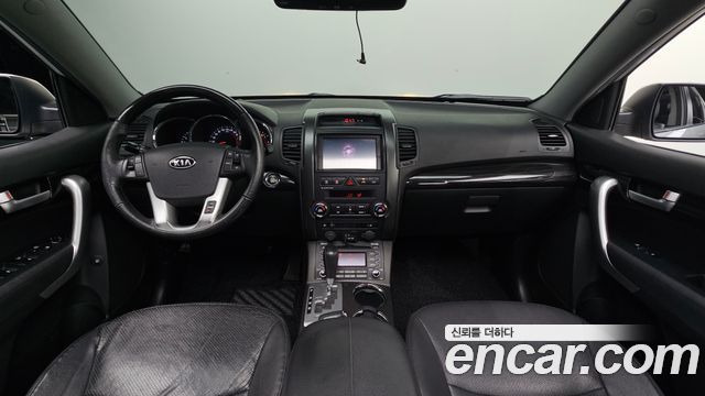 Kia Sorento 2010 — photo 10