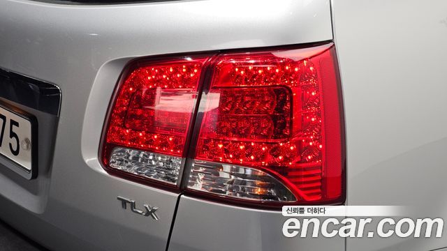 Kia Sorento 2010 — photo 9