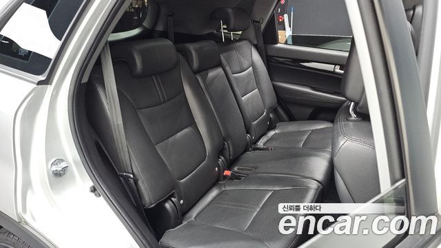 Kia Sorento 2010 — photo 16