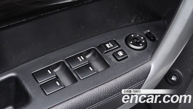 Kia Sorento 2010 — photo 28
