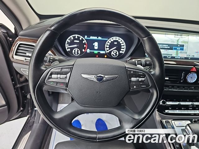 Genesis EQ900 2016 — photo 9
