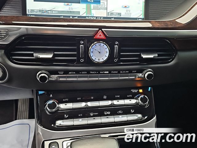 Genesis EQ900 2016 — photo 10