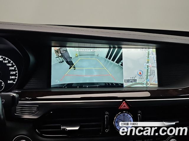 Genesis EQ900 2016 — photo 16