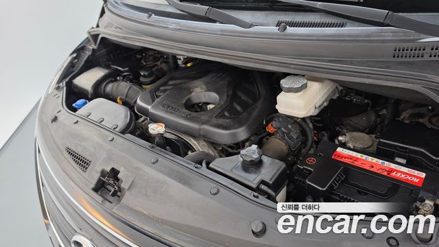 Hyundai Starex 2017 — photo 6