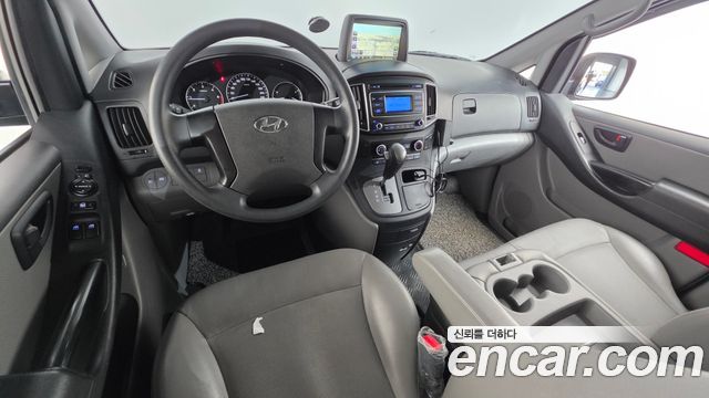 Hyundai Starex 2017 — photo 7