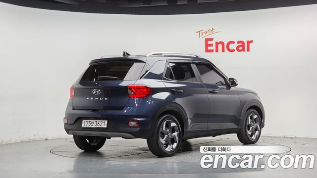 Hyundai Venue 2020 — photo 2