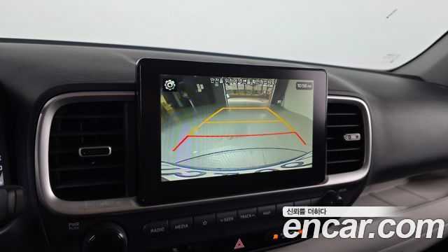 Hyundai Venue 2020 — photo 16