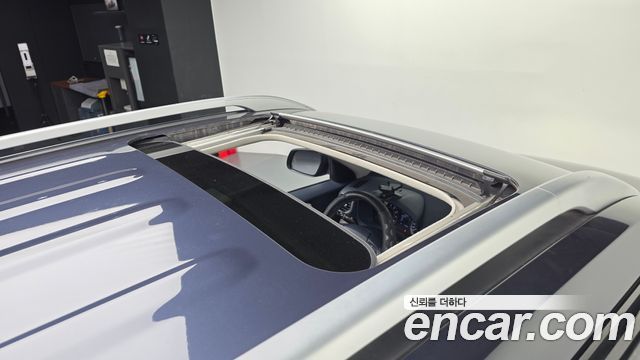 Hyundai Venue 2020 — photo 19