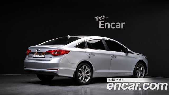 Hyundai Sonata 2015 — photo 2
