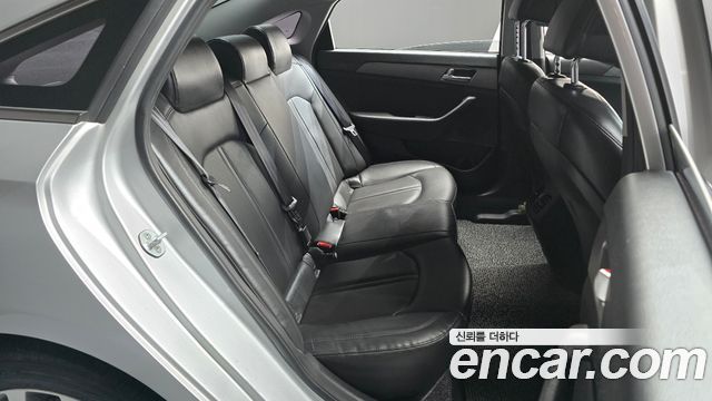 Hyundai Sonata 2015 — photo 11