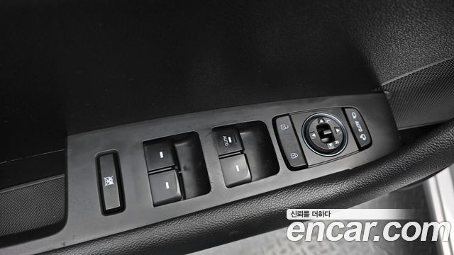 Hyundai Sonata 2015 — photo 17