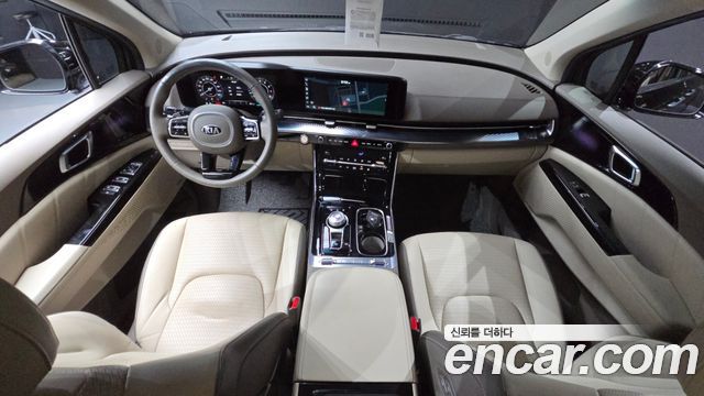 Kia Canival 2021 — photo 10