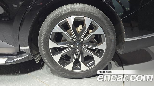 Kia Canival 2021 — photo 7