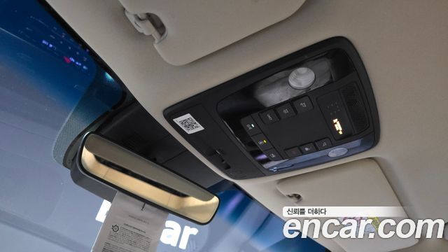 Kia Canival 2021 — photo 27