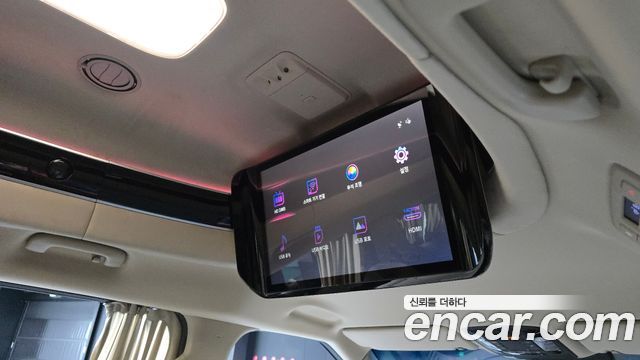 Kia Canival 2021 — photo 34