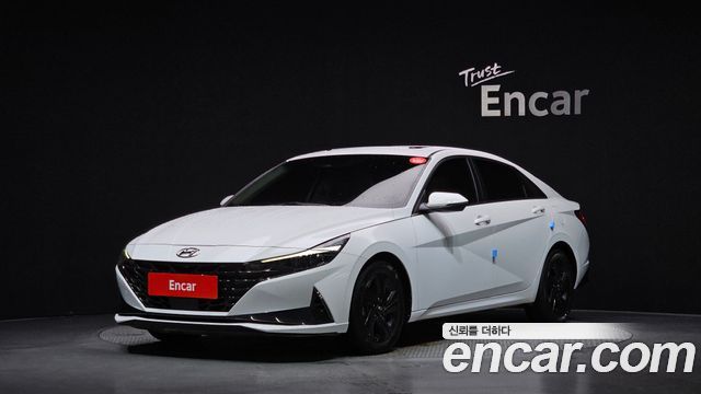 Hyundai AVANTE 2021 — photo 1