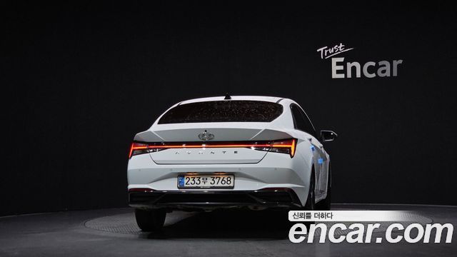 Hyundai AVANTE 2021 — photo 4