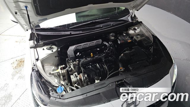Hyundai AVANTE 2021 — photo 6