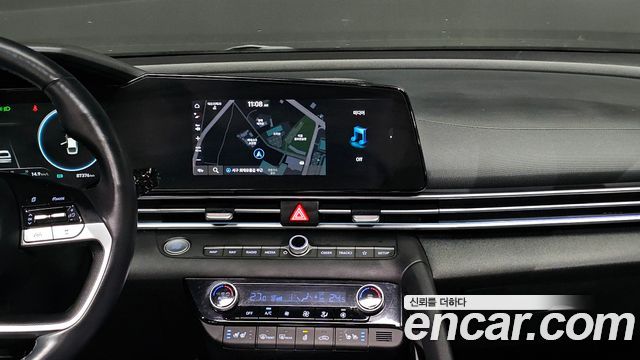 Hyundai AVANTE 2021 — photo 20