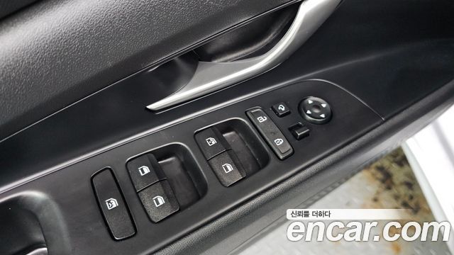 Hyundai AVANTE 2021 — photo 26