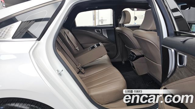 Kia K8 2022 — photo 12