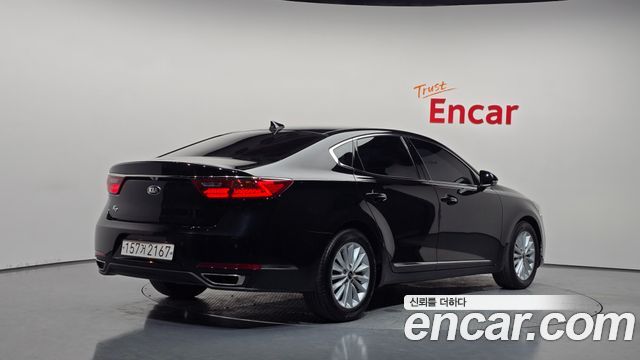 Kia K7 2019 — photo 2