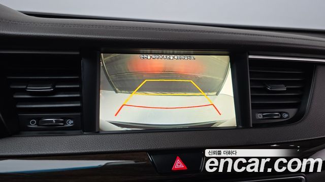 Kia K7 2019 — photo 20