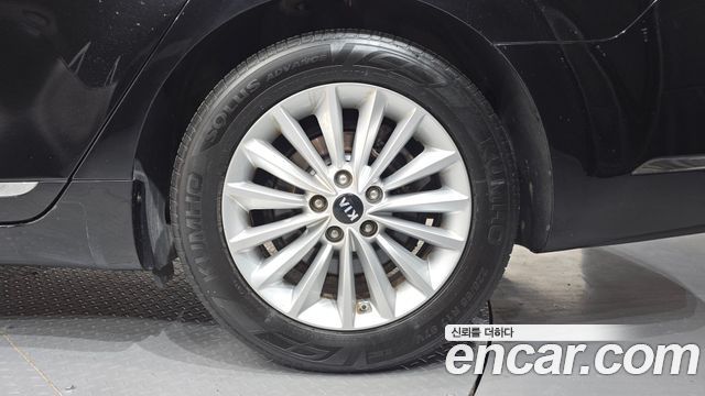 Kia K7 2019 — photo 7