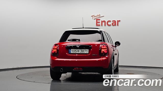 Mini Cooper 2020 — photo 4