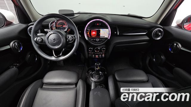 Mini Cooper 2020 — photo 10