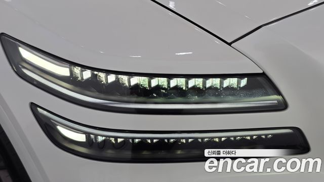 Genesis GV80 2025 — photo 8