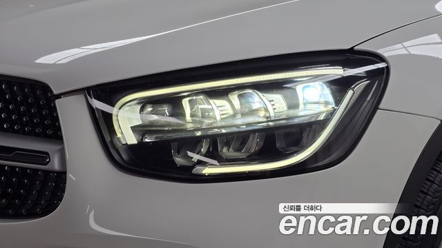 Mercedes-Benz GLC-Class 2020 — photo 8