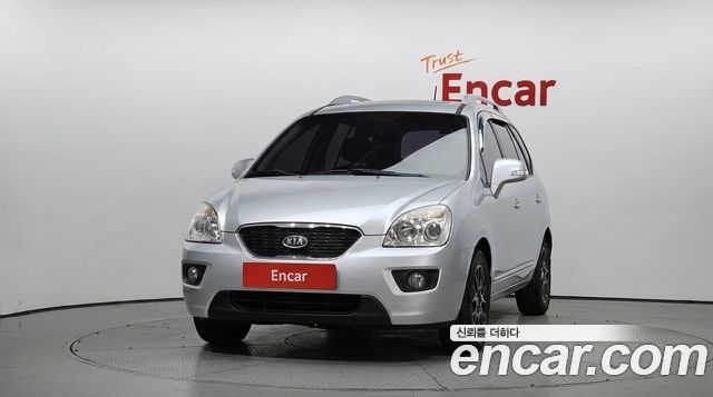 Kia Carens 2012 — photo 3