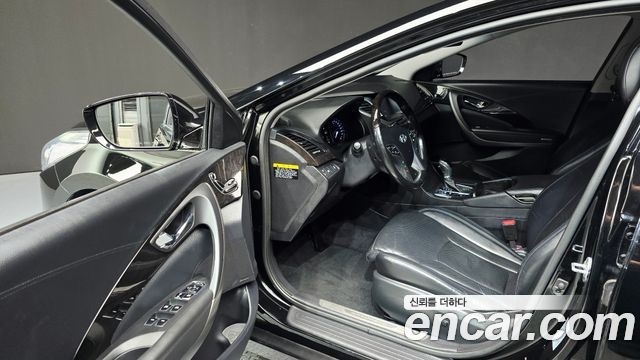 Hyundai Grandeur 2016 — photo 10
