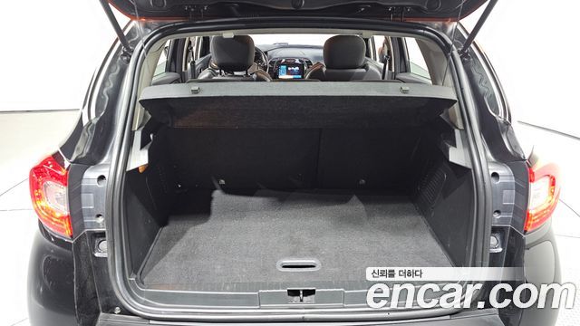 Renault Korea QM3 2014 — photo 20