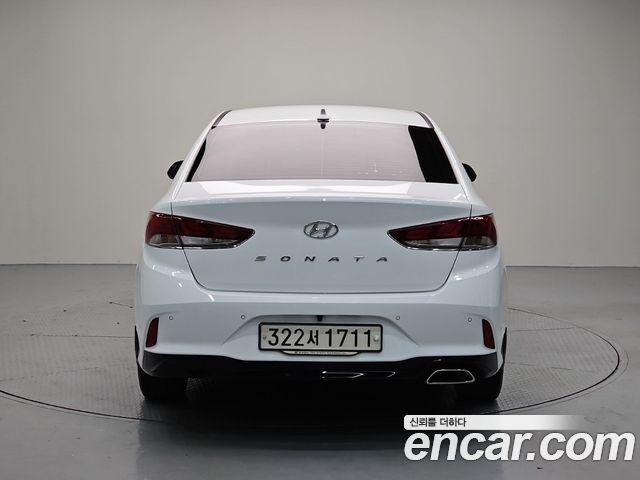 Hyundai Sonata 2018 — photo 3