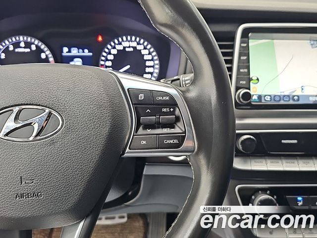 Hyundai Sonata 2018 — photo 16