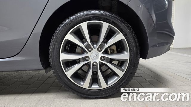 Hyundai i30 2018 — photo 7