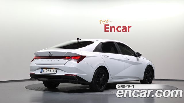Hyundai AVANTE 2021 — photo 2