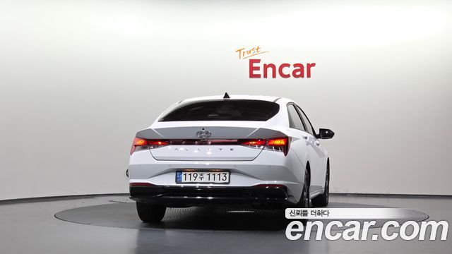 Hyundai AVANTE 2021 — photo 4