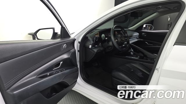Hyundai AVANTE 2021 — photo 10
