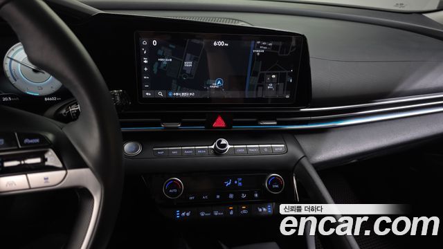 Hyundai AVANTE 2021 — photo 14