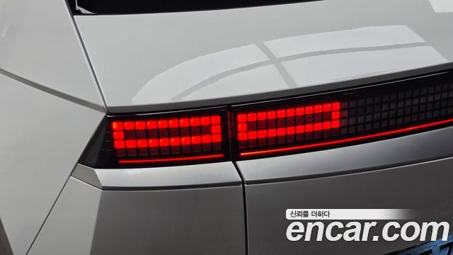 Hyundai Ioniq5 2024 — photo 9