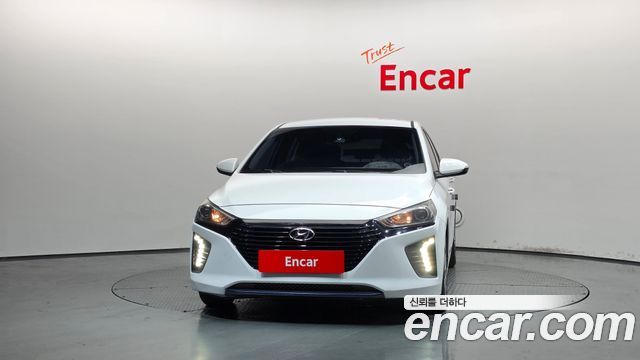 Hyundai Ioniq 2016 — photo 3