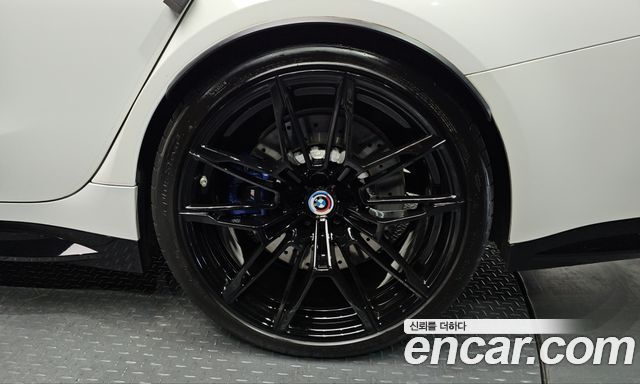 BMW M3 2022 — photo 7